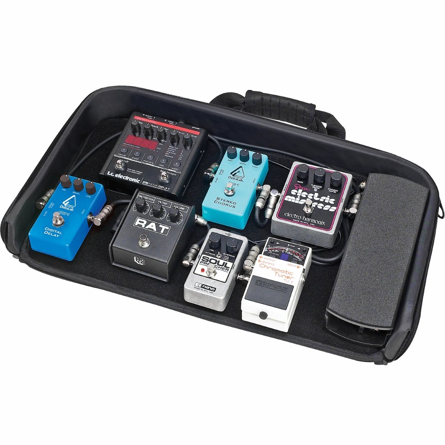 Amps & Effects Road Runner Pedalboards | Road Runner Pedalboard All-In-1 Gig Bag Black